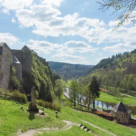 Simple For The Budget Traveller , Cleaning Included Holiday home Villers-devant-Orval